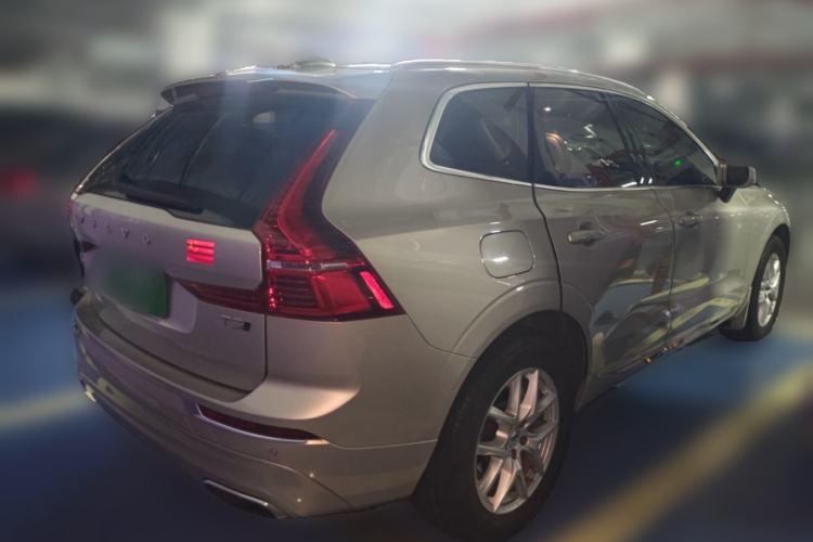Used Volvo XC60 2019 T5 4x4 Smart Edition China V Standard