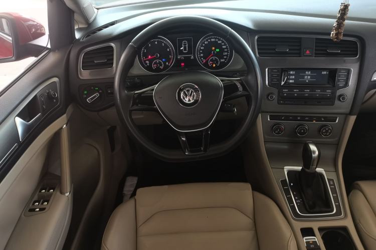 Used Volkswagen Golf 2015 1.6L Automatic Comfort Model