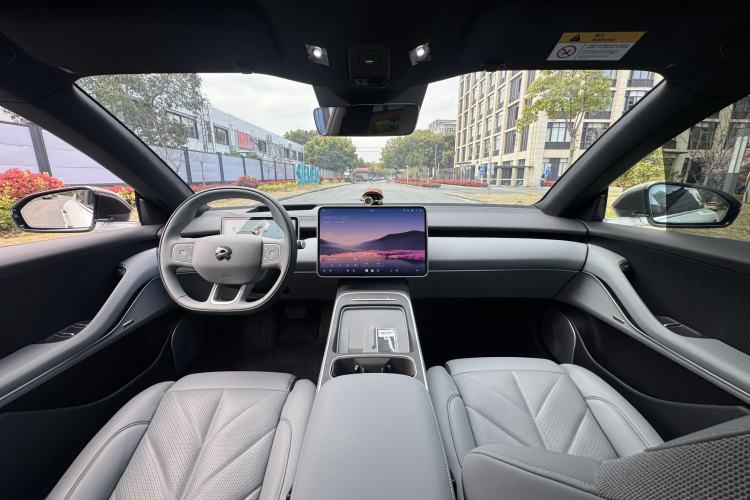 Used Nio ET5T 2025 75 kWh Touring
