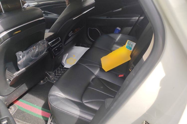 Used Geely Auto Emgrand GT 2015 2.4L Comfort Model
