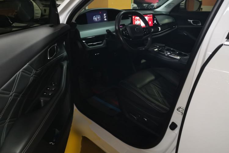 Used Changan UNI-K iDD 2023 Smart Electric iDD 1.5T 135km Smart Leading Model
