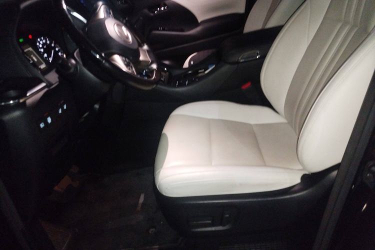 Used Lexus LM 2020 300h Four-Seat Grand Edition