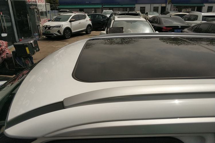 Used Hyundai ix25 2020 1.5L CVT GLS Smart Model Roof
