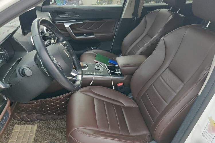 Used Wey VV5 2017 2.0T Ultra-Luxury Version
