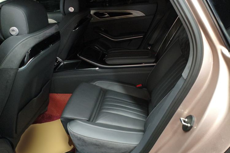 Used Hongqi H9 2022 3.0T Smart Connect Flagship Four-Seater Version
