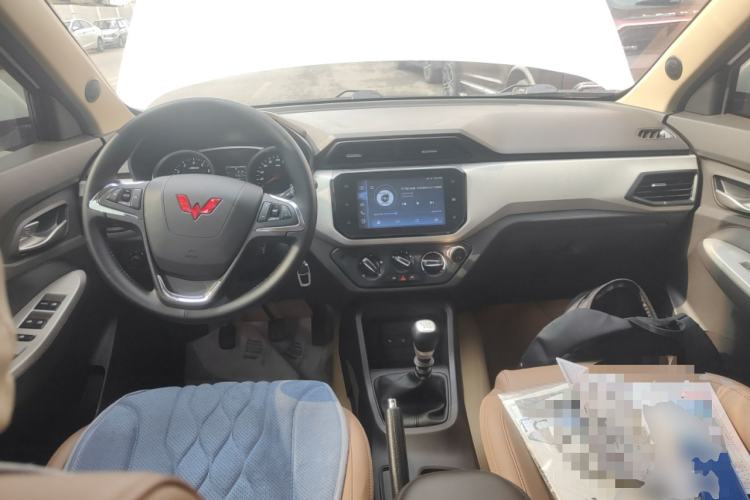 Used Wuling Hongguang 2021 1.5L Facelifted S Comfort Version with Electric Power Steering LAR
