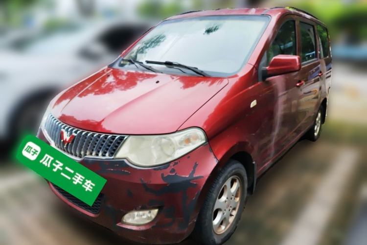 Ojetý Wuling Hongguang 2014 1.2L S Standard Version China IV Standard