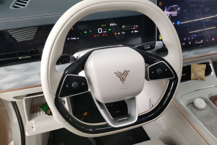 Used NETA L 2024 Extended-Range 310 Flash Charge PRO Edition Steering Wheel