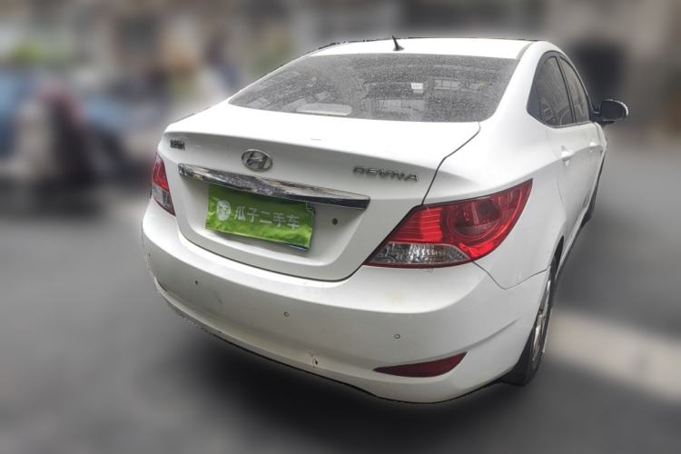 Used Hyundai Verna (older generation) 2010 Sedan 1.4L Automatic Comfort Model GS
