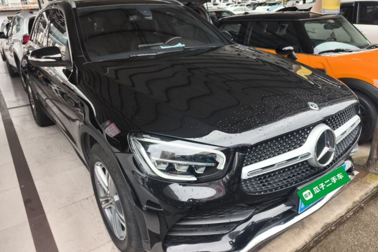 Used Mercedes-Benz GLC 2020 GLC 260 L 4MATIC Luxury Model Front Right 45 Deg