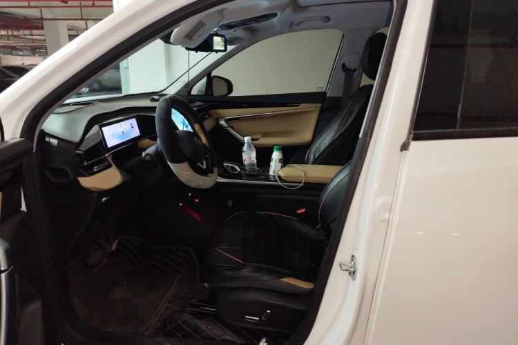 Used Geely Auto FX11 2023 1.5TD DCT Prestige Edition
