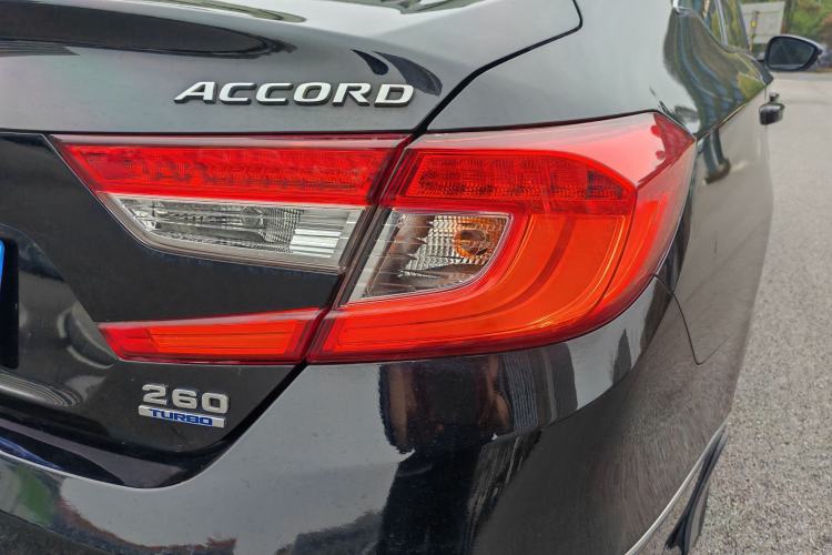 Used Honda Accord 2018 260TURBO Elite Edition China V Exterior 10