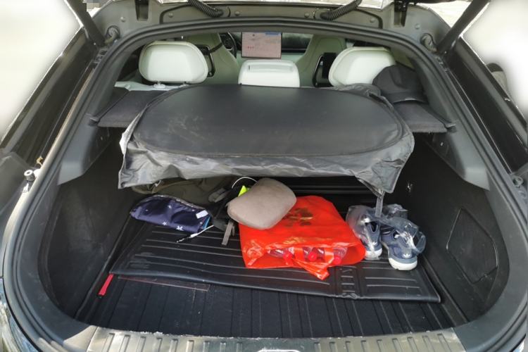 Used Zeekr 001 2024 WE Edition 95 kWh All-Wheel Drive Trunk