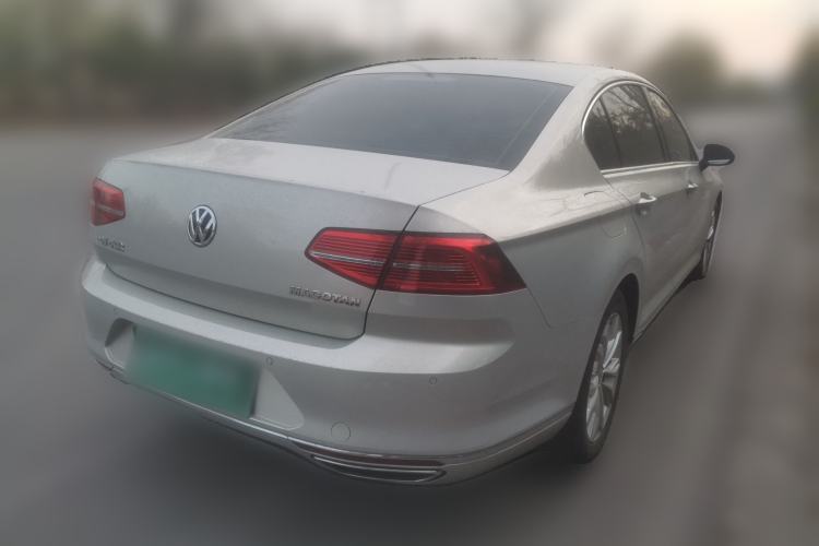 Used Volkswagen Magotan 2018 330TSI DSG Luxury Model
