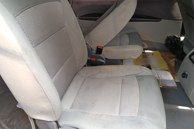 Used FORTHING Lingzhi 2015 V3 1.6L 7-Seater Standard Model Left Rear Seat