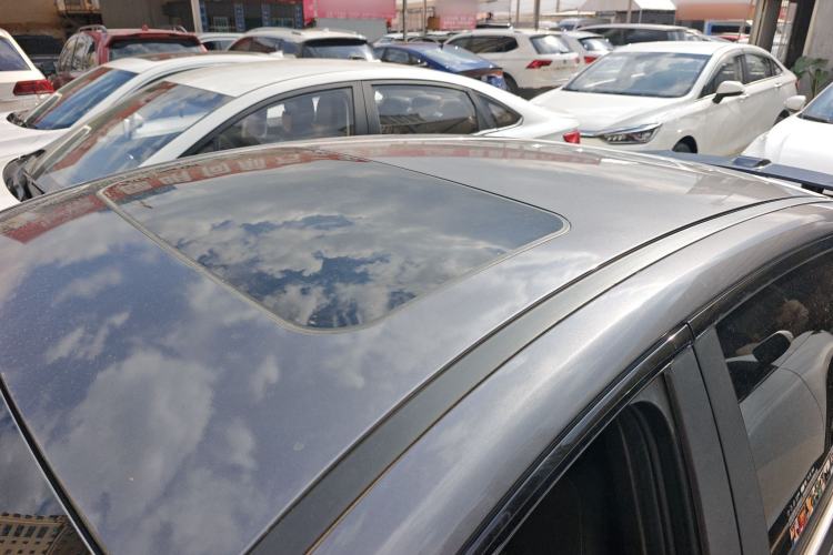 Used GAC Trumpchi EMPOW 2022 270T DCT J16 R-Style Track Edition Roof