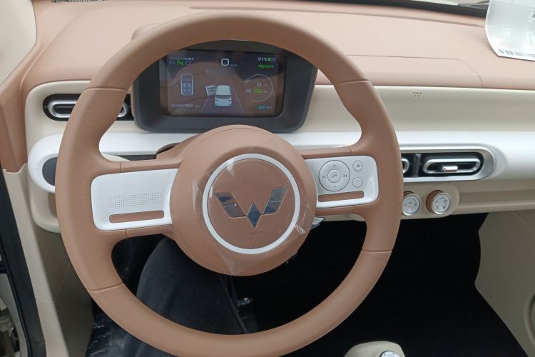 Used Wuling Hongguang MINIEV 2024 3rd Generation 215km Youth Edition Steering Wheel