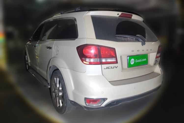 Used Dodge Journey 2013 2.4L Two-Wheel Drive Luxury Version Rear Left 45 Deg