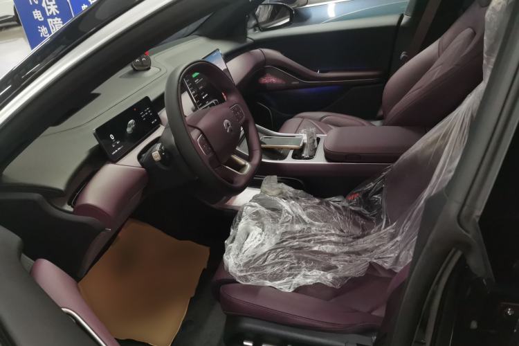 Used Nio ET5T 2025 100kWh Touring Left Front Seat