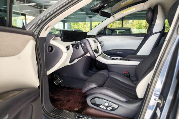 Used IM LS7 2023 77 kWh Urban Fit Rear-Wheel Drive