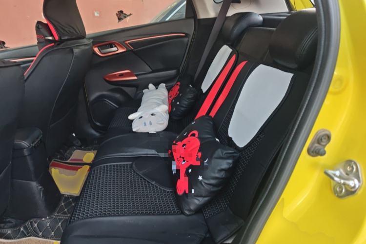 Used Honda Fit 2016 1.5L LXS CVT Comfort Sunroof Version
