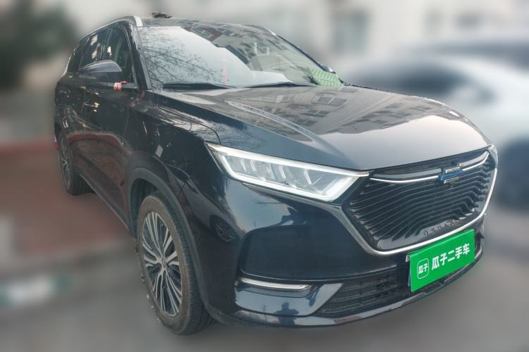 Used CHANGAN OSHAN X7 2020 1.5T Automatic Luxury Model Front Right 45 Deg