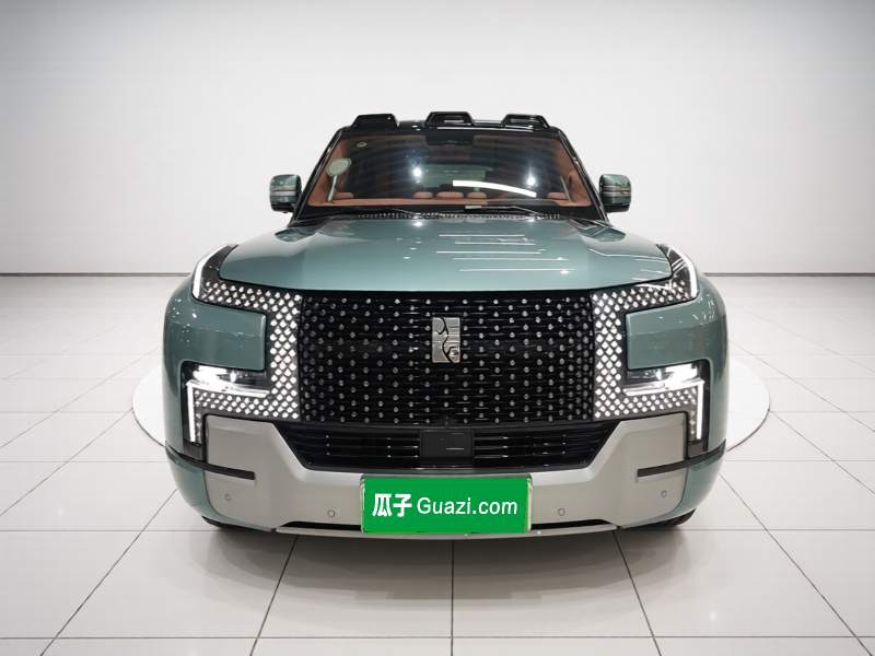 Used Yangwang U8 2023 Luxury Edition — 2