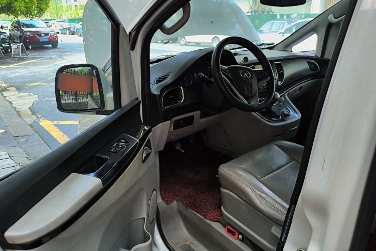 Used JAC Group Refine M5 2013 2.0T Gasoline Manual Business Edition Driver Seat