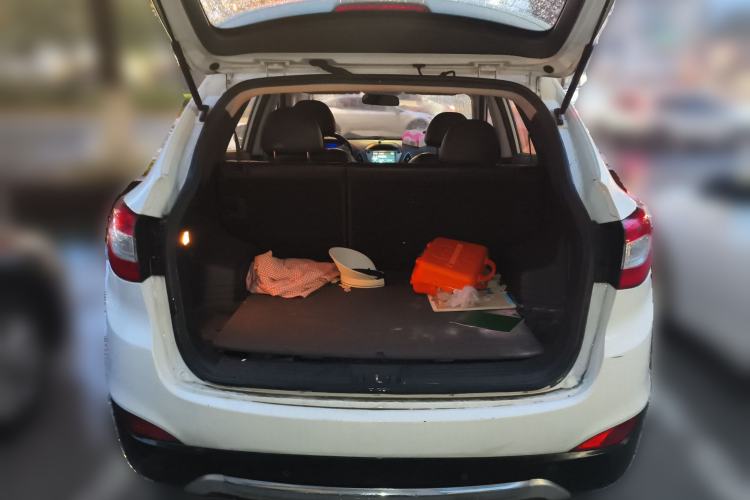 Used Hyundai ix35 2013 2.0L Automatic Two-Wheel Drive Smart GLS China IV Standard
