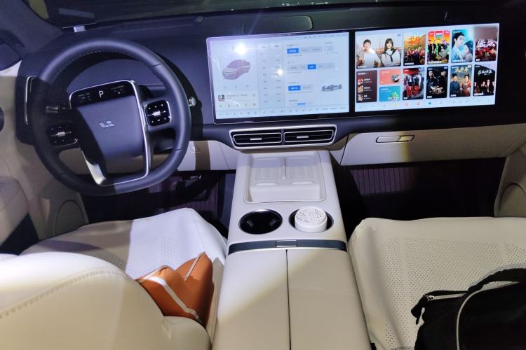 Used Li Auto L6 2025 Max Smart Refresh Edition Center Console