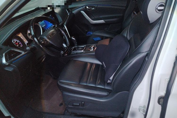 Used Venucia T90 2017 2.0L CVT Leading Edition