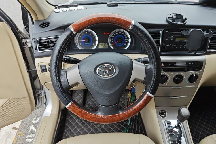 Used Toyota Corolla EX 2013 1.6L Automatic Luxury Edition