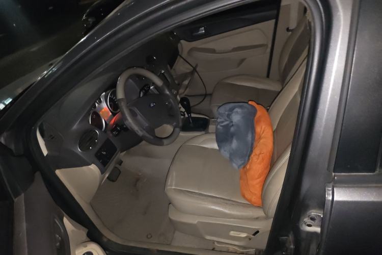 Used Ford Focus 2013 Sedan Classic 1.8L Automatic Base Model
