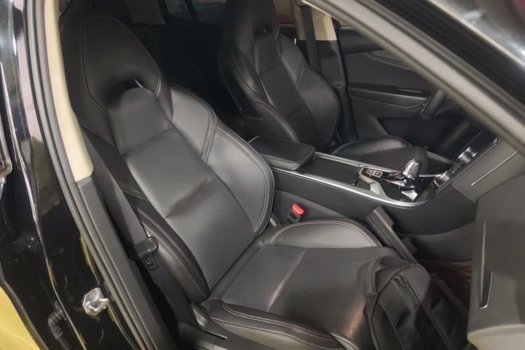 Used Lynk & Co 01 2019 2.0T Two-Wheel-Drive Pro Version China VI Standard