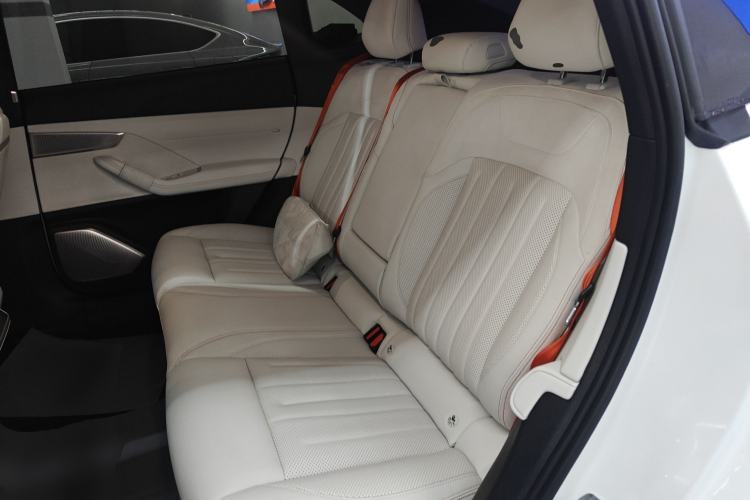 Used ONVO L60 2024 60 kWh Rear-Drive Version