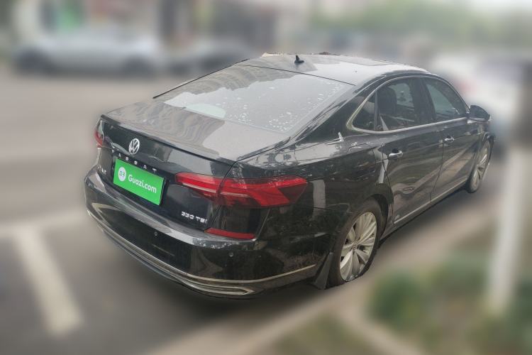 Used Volkswagen Passat 2019 330TSI Elite Edition China VI
