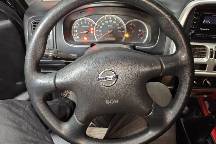 Used Nissan Paladin 2013 2.4L Four-Wheel Drive Standard Version China IV Standard
