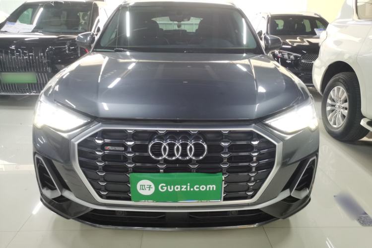 Used Audi Q3 2020 35 TFSI Fashion Dynamic Model