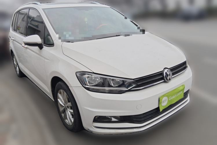 Used Volkswagen Touran 2018 Volkswagen Touran L 280TSI DSG Comfort Edition 7 Seats China V Emission Standard Front Right 45 Deg