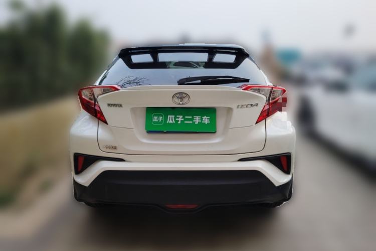 Used Toyota IZOA 2018 2.0L Yichi Edition China V Standard