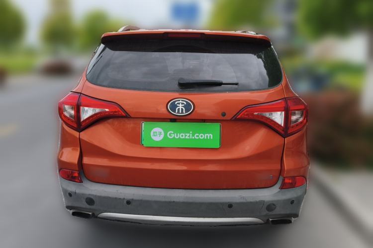 Used BYD Song New Energy 2017 Song DM 1.5TID All-Wheel Drive Luxury Model Rear