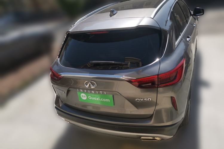 Used Infiniti QX50 2020 2.0T Two-Wheel Drive Fashion Edition Rear