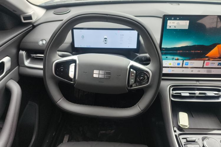Used Geely Galaxy A7 2025 Model EM-i 70km Launch Edition Steering Wheel