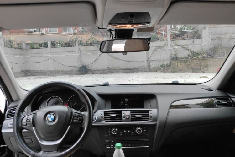 Used BMW X3 2013 xDrive28i Luxury Model Center Console