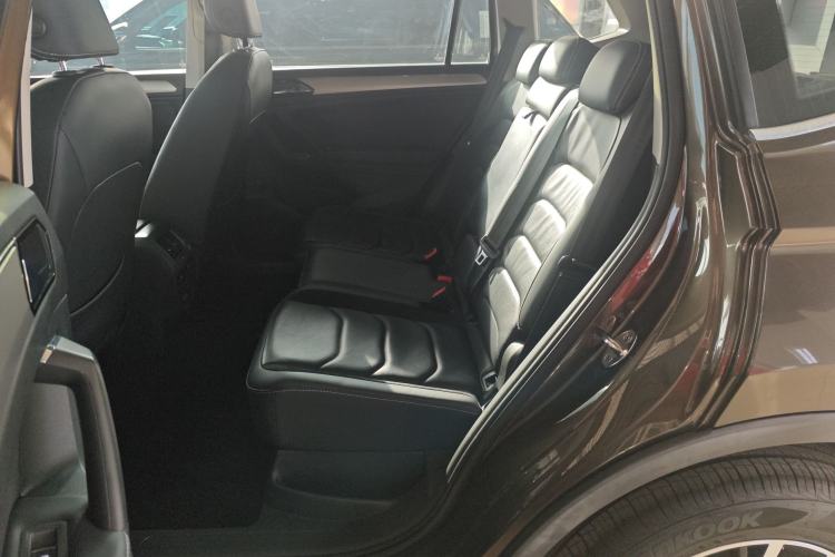 Used Volkswagen Tiguan L 2017 330TSI Automatic Two-Wheel Drive Luxury Edition