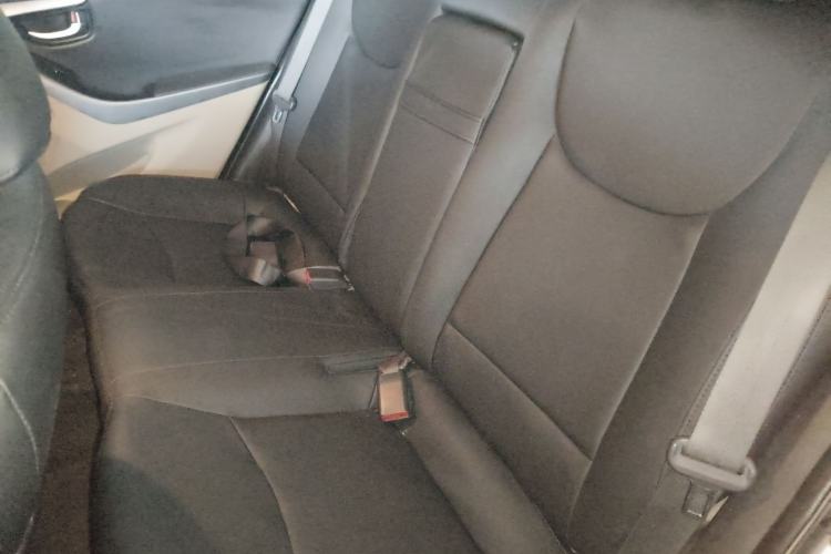 Used Hyundai Elantra (5th Generation / Langdong) 2015 1.6L Automatic Leading Model
