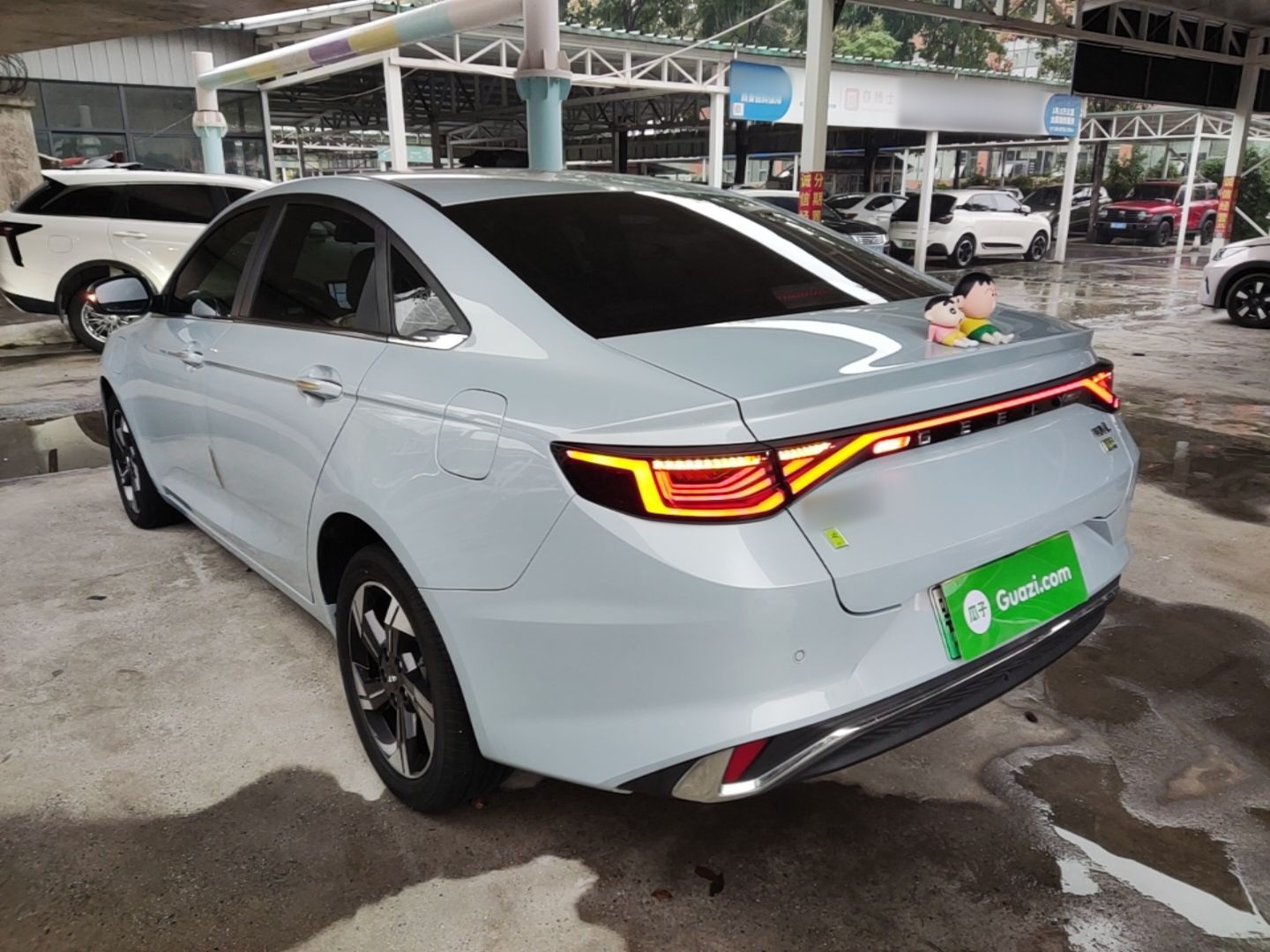 Geely Auto Emgrand L HiP 2022 1.5TD-DHT Pro 100KM Super Swift — снимка 4