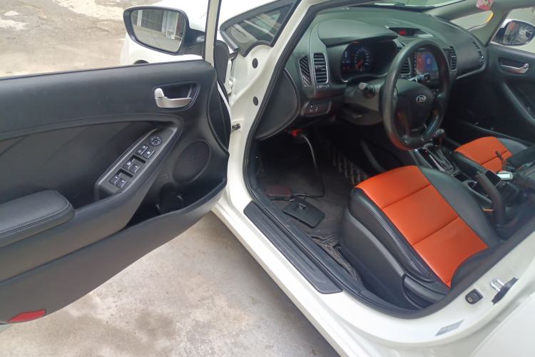 Used Kia K3 2016 1.6L Automatic with Sunroof Driver Seat