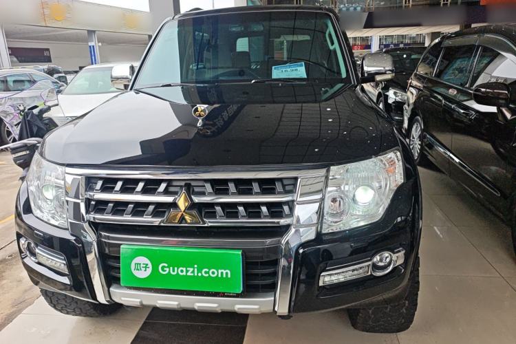 Used Mitsubishi Pajero (Parallel Import) 2019 V97 3.8L 5-Door GLS Middle East Edition