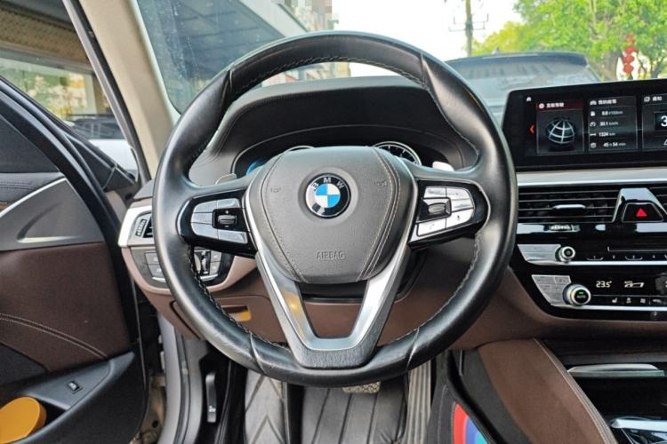 Used BMW 5 Series 2018 Revised Version 530Li Leading Edition Luxury Package